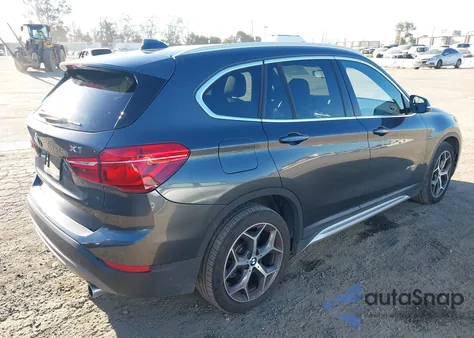2016 BMW X1 xDrive28I из США, поврежденный, VIN WBXHT3C30G5E55323